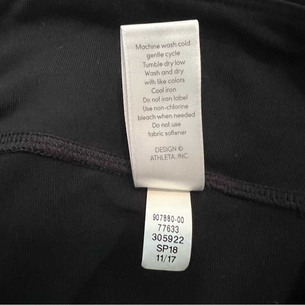 Athleta Girl • Black Chit Chat Capri Leggings • Size 14 - Picture 7 of 8